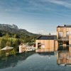 holzhotel_forsthofalm_meiberger_holzbau_lofer.jpg